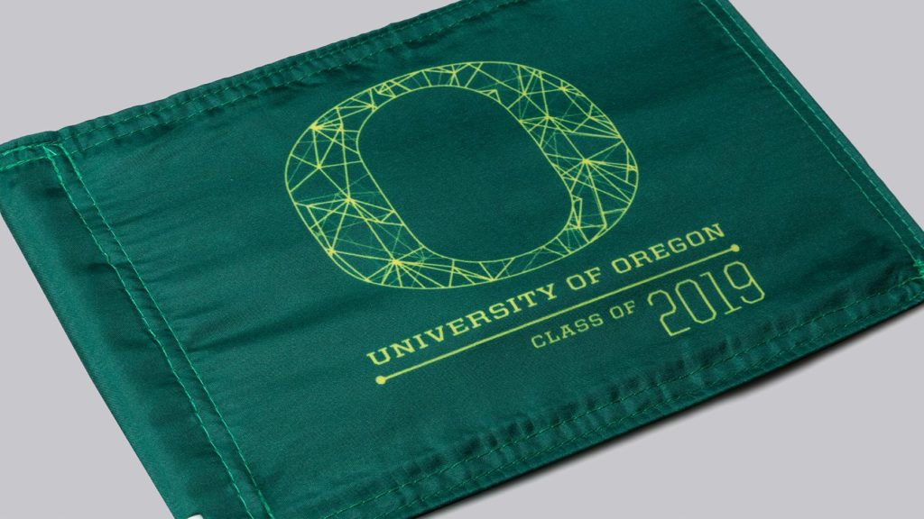 Flag front: student class year.